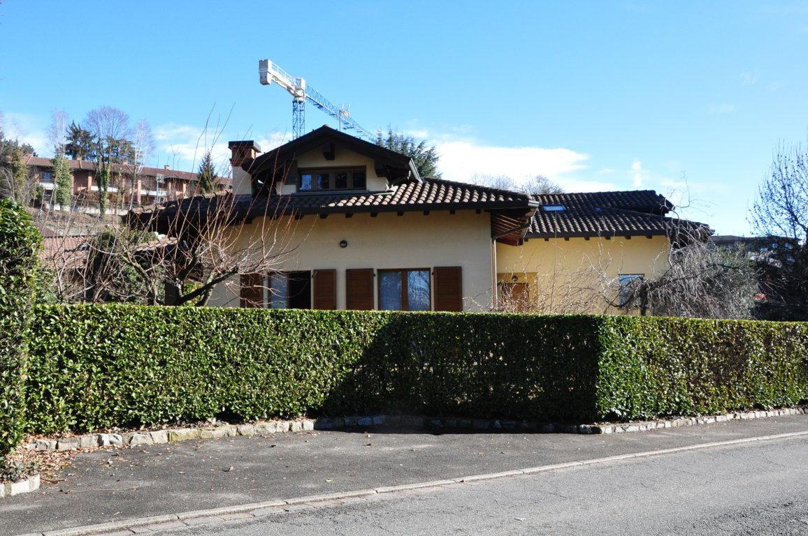 Villa unifamiliare in Carimate (CO)